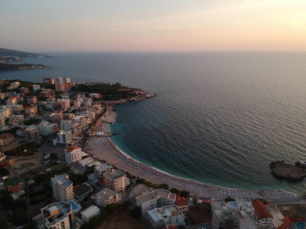 Ani Apartmani Dobra Voda Luaran gambar