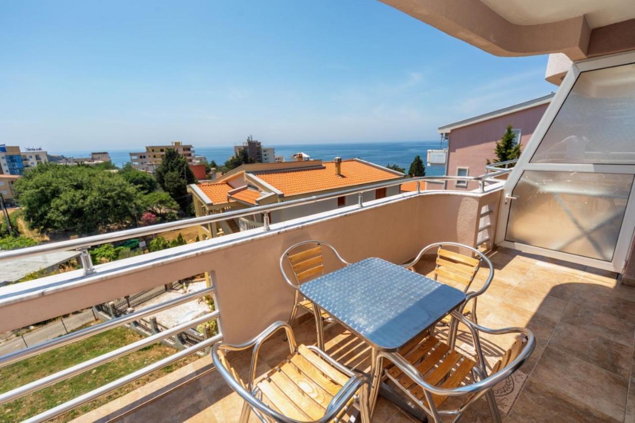 Ani Apartmani Dobra Voda Luaran gambar