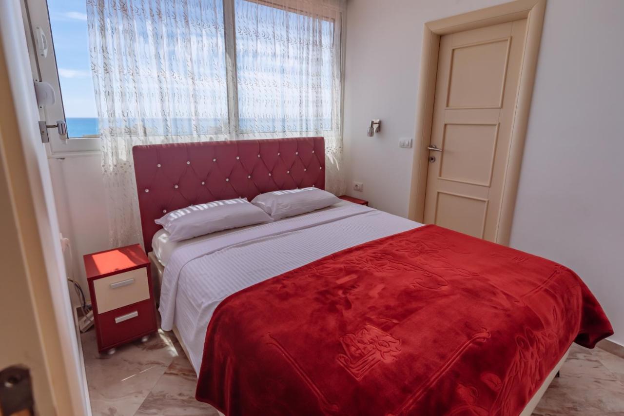 Ani Apartmani Dobra Voda Luaran gambar